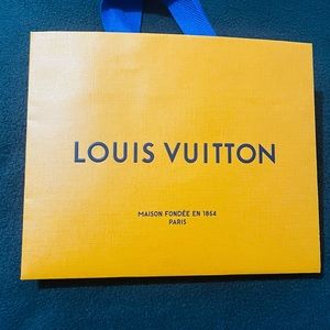 Louis Vuitton shopping bag!